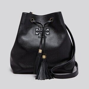TORY BURCH THEA BUCKET BAG | Black Leather Shoulder Bag
